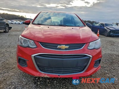 Piąte zdjęcie samochodu w środku: 2019 CHEVROLET SONIC PREMIER VIN:1G1JF5SB4K4122363 - miniatura