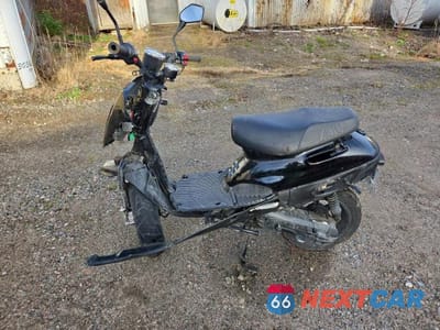 Trzecie zdjęcie samochodu z tyłu: 2022 OTHER MOTORCYCLE SCOOTER VIN:RFLDC0511NA007386 - miniatura