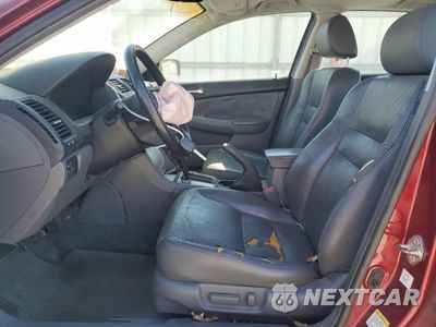 Zdjęcie 7 z 12 samochodu: 2003 HONDA ACCORD EX VIN:1HGCM665X3A090376 - miniatura