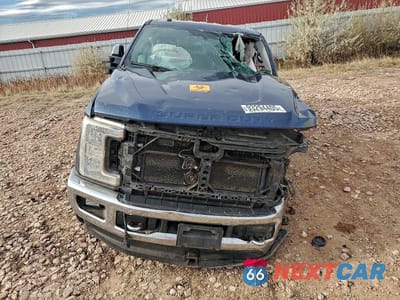 Piąte zdjęcie samochodu w środku: 2017 FORD F250 SUPER DUTY FLATBED TRUCK VIN:1FT7W2BT8HEE83364 - miniatura