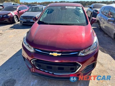 Piąte zdjęcie samochodu w środku: 2021 CHEVROLET TRAX LS VIN:KL7CJKSB6MB315400 - miniatura