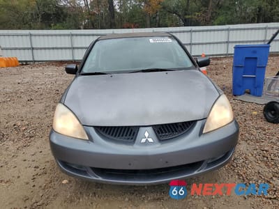 Piąte zdjęcie samochodu w środku: 2005 MITSUBISHI LANCER ES VIN:JA3AJ26E15U049318 - miniatura