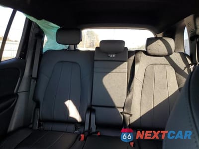 Zdjęcie 10 z 12 samochodu: 2024 MERCEDES-BENZ GLB 250 4MATIC VIN:W1N4M4HB1RW373232 - miniatura