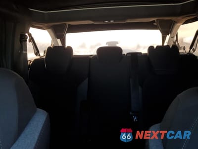 Zdjęcie 10 z 13 samochodu: 2022 FORD BRONCO BASE VIN:1FMDE5BH3NLB16572 - miniatura