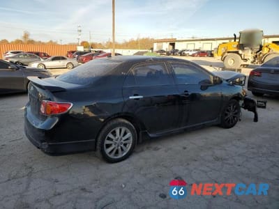 Trzecie zdjęcie samochodu z tyłu: 2010 TOYOTA COROLLA BASE VIN:2T1BU4EEXAC501221 - miniatura