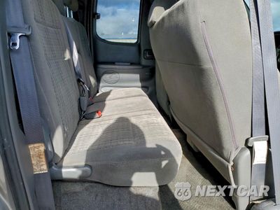 Zdjęcie 10 z 15 samochodu: 2006 TOYOTA TUNDRA ACCESS CAB SR5 VIN:5TBBT44116S473818 - miniatura