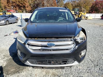 Piąte zdjęcie samochodu w środku: 2017 FORD ESCAPE SE VIN:1FMCU0GD4HUE63754 - miniatura