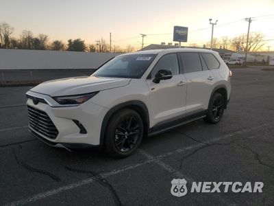 2024 TOYOTA GRAND HIGHLANDER XLE 5TDACAB58RS018797 - główne zdjęcie licytacji z USA - miniatura