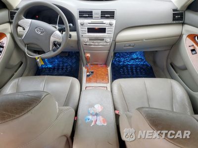 Zdjęcie 8 z 14 samochodu: 2010 TOYOTA CAMRY SE VIN:JTNBK3EK9A3047537 - miniatura