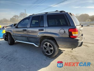 Drugie zdjęcie samochodu z przodu: 2004 JEEP GRAND CHEROKEE LAREDO VIN:1J4GX48S14C152746 - miniatura