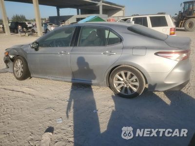 Drugie zdjęcie samochodu z przodu: 2020 TOYOTA CAMRY LE VIN:4T1C11AK4LU995620 - miniatura