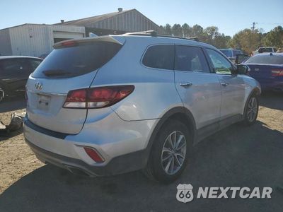 Trzecie zdjęcie samochodu z tyłu: 2017 HYUNDAI SANTA FE SE VIN:KM8SN4HF8HU201400 - miniatura