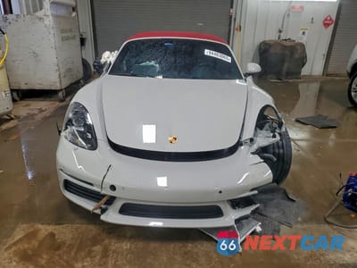 Piąte zdjęcie samochodu w środku: 2025 PORSCHE BOXSTER S VIN:WP0CB2A80SK226019 - miniatura