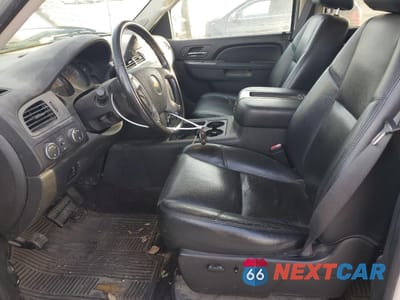 Zdjęcie 7 z 14 samochodu: 2012 CHEVROLET SILVERADO K3500 LTZ VIN:1GC4K1CG5CF223680 - miniatura