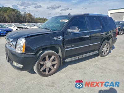 2007 CADILLAC ESCALADE LUXURY 1GYFK63877R388286 - główne zdjęcie licytacji z USA - miniatura