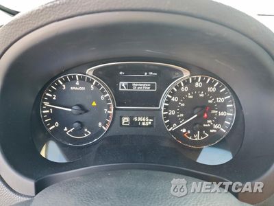 Zdjęcie 9 z 12 samochodu: 2015 NISSAN ALTIMA 2.5 VIN:1N4AL3AP1FC239093 - miniatura