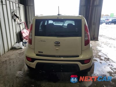 Zdjęcie 6 z 13 samochodu: 2013 KIA SOUL + VIN:KNDJT2A64D7547862 - miniatura