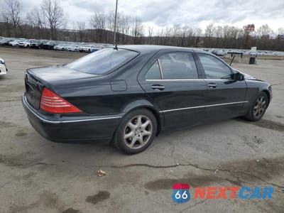 Trzecie zdjęcie samochodu z tyłu: 2005 MERCEDES-BENZ S 430 4MATIC VIN:WDBNG83J55A457102 - miniatura