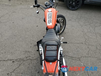 Zdjęcie 6 z 9 samochodu: 2007 HARLEY-DAVIDSON XL883 R VIN:1HD4CS2157K420361 - miniatura