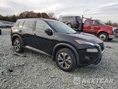 Czwarte zdjęcie samochodu z boku: 2021 NISSAN ROGUE SV VIN:5N1AT3BB7MC757280 - miniatura