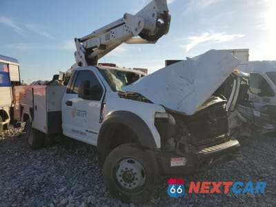 2020 FORD F550 SUPER DUTY BUCKET TRUCK 1FDUF5HT3LEC53229 - główne zdjęcie licytacji z USA - miniatura
