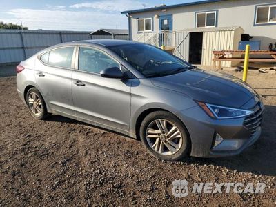 Czwarte zdjęcie samochodu z boku: 2019 HYUNDAI ELANTRA SEL VIN:5NPD84LF1KH404819 - miniatura