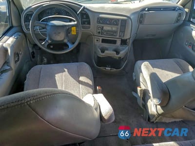 Zdjęcie 8 z 12 samochodu: 1999 CHEVROLET ASTRO VIN:1GNDM19W3XB130878 - miniatura
