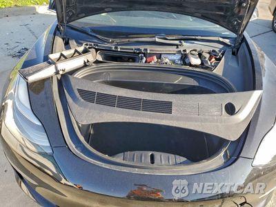 Zdjęcie 11 z 12 samochodu: 2019 TESLA MODEL 3 VIN:5YJ3E1EB2KF408468 - miniatura