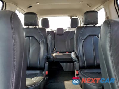 Zdjęcie 10 z 12 samochodu: 2021 CHRYSLER PACIFICA TOURING L VIN:2C4RC1BG7MR547065 - miniatura