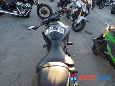 Zdjęcie 6 z 9 samochodu: 2017 YAMAHA FZ07 C VIN:JYARM06Y4HA003560 - miniatura