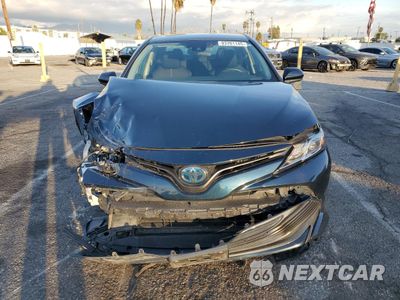 Piąte zdjęcie samochodu w środku: 2020 TOYOTA CAMRY LE VIN:4T1C31AK5LU535991 - miniatura