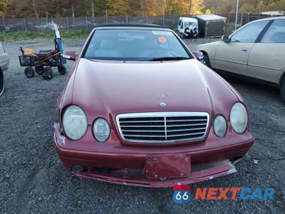 Piąte zdjęcie samochodu w środku: 2002 MERCEDES-BENZ CLK 430 VIN:WDBLK70G62T112427 - miniatura