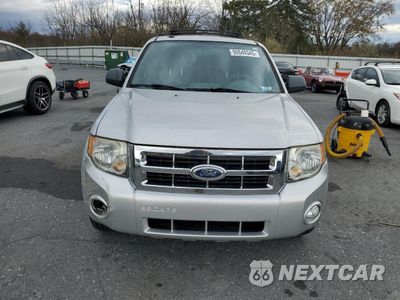 Piąte zdjęcie samochodu w środku: 2010 FORD ESCAPE XLT VIN:1FMCU9DG1AKB30691 - miniatura