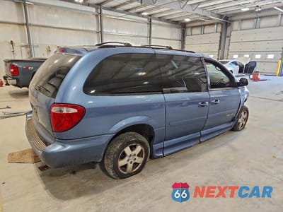Trzecie zdjęcie samochodu z tyłu: 2007 DODGE GRAND CARAVAN SXT VIN:2D4GP44L17R312997 - miniatura