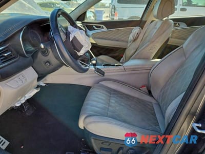 Zdjęcie 7 z 12 samochodu: 2019 GENESIS G70 VIN:KMTG34LE0KU034585 - miniatura