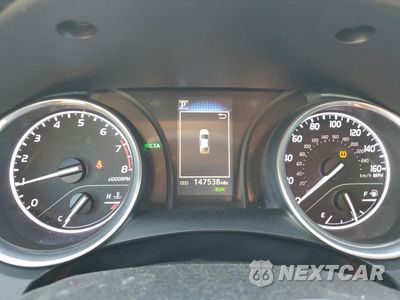 Zdjęcie 9 z 14 samochodu: 2018 TOYOTA CAMRY L VIN:4T1B11HK4JU027645 - miniatura