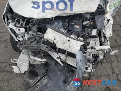Zdjęcie 11 z 12 samochodu: 2022 TOYOTA PRIUS VIN:JTDKAMFU4N3163490 - miniatura