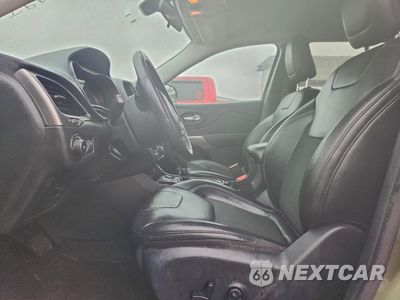 Zdjęcie 7 z 15 samochodu: 2019 JEEP CHEROKEE LATITUDE PLUS VIN:1C4PJLLB5KD434663 - miniatura