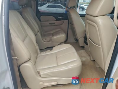 Zdjęcie 11 z 13 samochodu: 2007 CHEVROLET SUBURBAN K1500 VIN:3GNFK163X7G232064 - miniatura