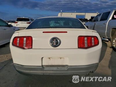 Zdjęcie 6 z 12 samochodu: 2010 FORD MUSTANG VIN:1ZVBP8AN1A5132652 - miniatura