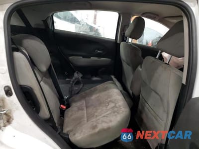 Zdjęcie 11 z 12 samochodu: 2021 HONDA HR-V LX VIN:3CZRU6H3XMM734025 - miniatura