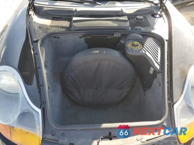 Zdjęcie 11 z 14 samochodu: 2000 PORSCHE BOXSTER VIN:WP0CA2988YU625491 - miniatura