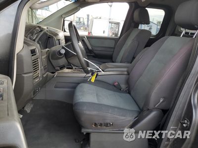 Zdjęcie 7 z 14 samochodu: 2006 NISSAN TITAN XE VIN:1N6AA06AX6N504257 - miniatura