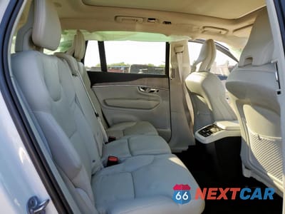 Zdjęcie 11 z 14 samochodu: 2023 VOLVO XC90 PLUS VIN:YV4062PN4P1914958 - miniatura