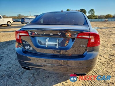 Zdjęcie 6 z 12 samochodu: 2016 VOLVO S60 PREMIER VIN:YV126MFK7G2402324 - miniatura