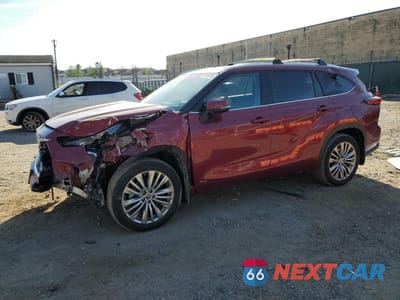 2023 TOYOTA HIGHLANDER HYBRID LIMITED 5TDEBRCH3PS114099 - główne zdjęcie licytacji z USA - miniatura