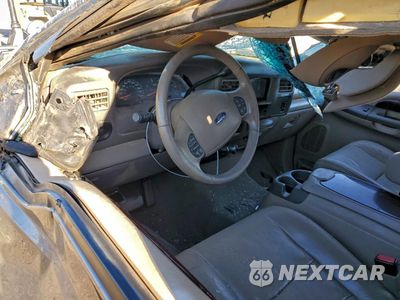 Zdjęcie 8 z 15 samochodu: 2004 FORD EXCURSION LIMITED VIN:1FMSU43P14EB83510 - miniatura