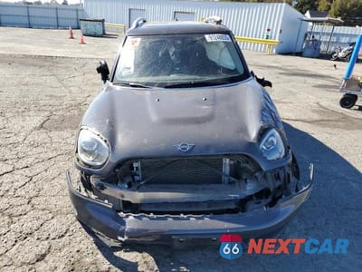 Piąte zdjęcie samochodu w środku: 2019 MINI COOPER S COUNTRYMAN VIN:WMZYT3C57K3E95661 - miniatura