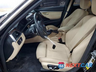 Zdjęcie 7 z 11 samochodu: 2018 BMW 330 XI VIN:WBA8D9G51JNU71959 - miniatura