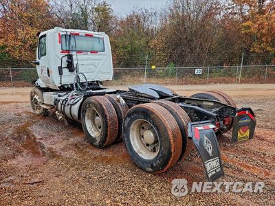 Trzecie zdjęcie samochodu z tyłu: 2019 INTERNATIONAL RH613 VIN:3HSDWTZR2KN610034 - miniatura